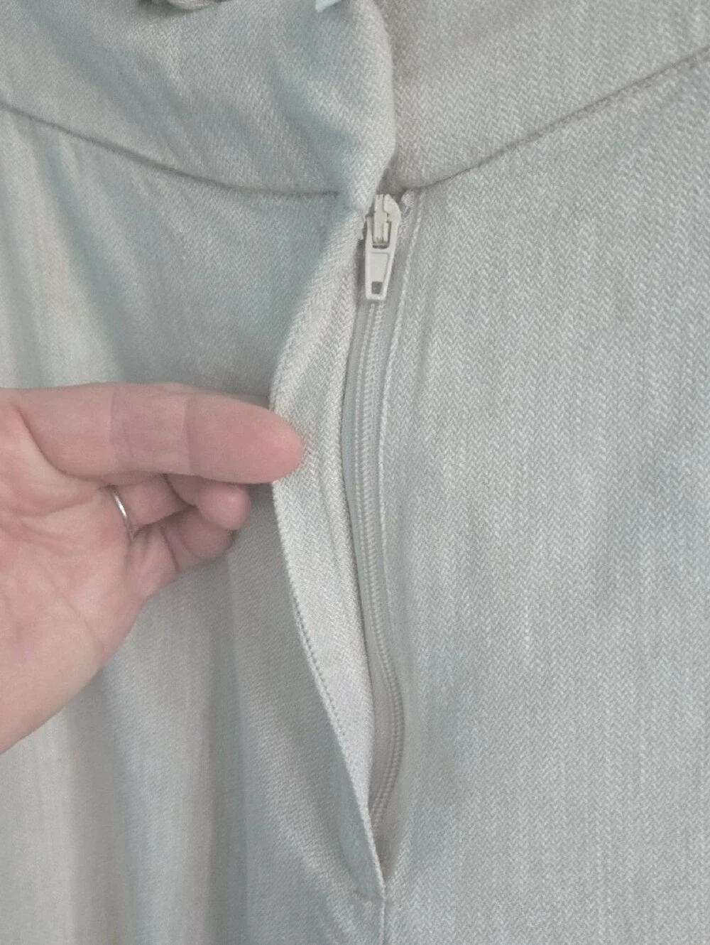 H&M women's Cream linen blend Wide-Leg Dress Trousers